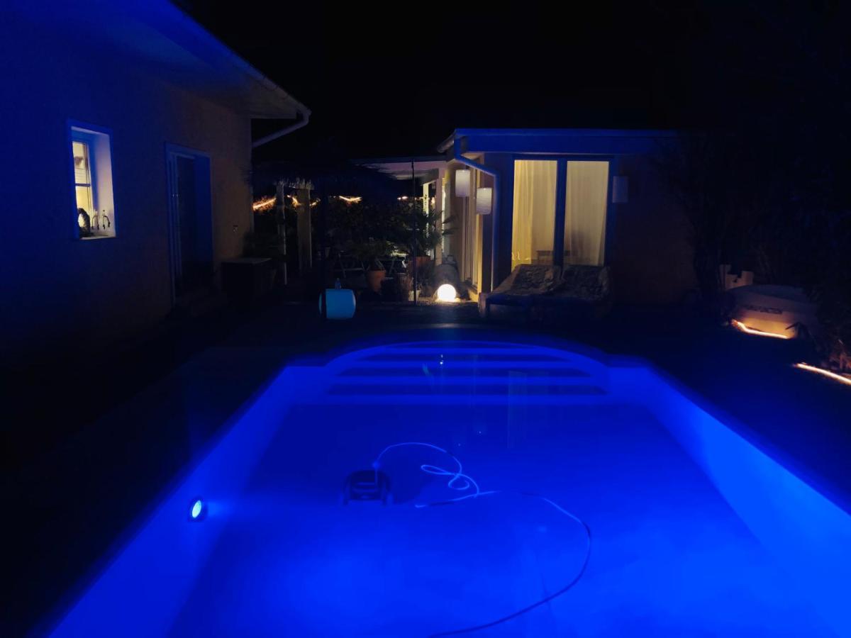 Apartment Tinyhouse Mit Pool, Outdoor Whirlpool Und Garten Petershagen-Eggersdorf المظهر الخارجي الصورة