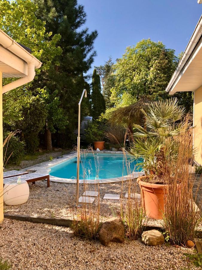 Apartment Tinyhouse Mit Pool, Outdoor Whirlpool Und Garten Petershagen-Eggersdorf المظهر الخارجي الصورة