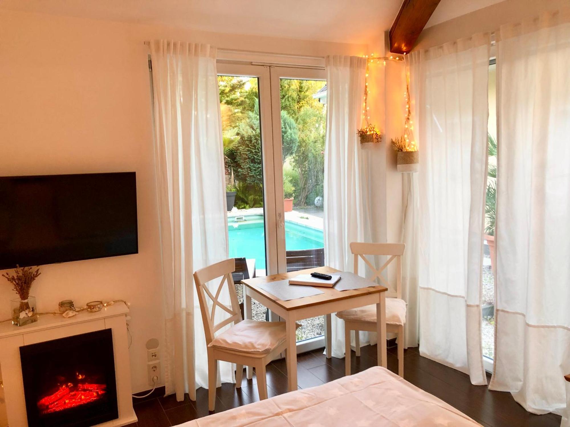 Apartment Tinyhouse Mit Pool, Outdoor Whirlpool Und Garten Petershagen-Eggersdorf المظهر الخارجي الصورة